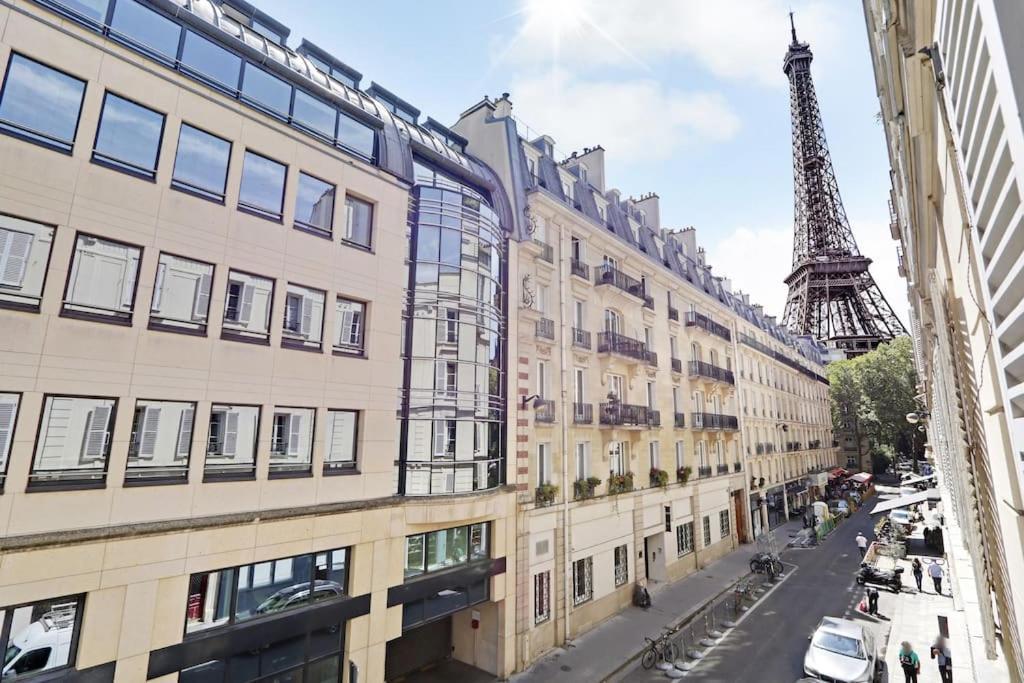 Sejour Au Pied De La Tour Eiffel Appartement Parijs Buitenkant foto